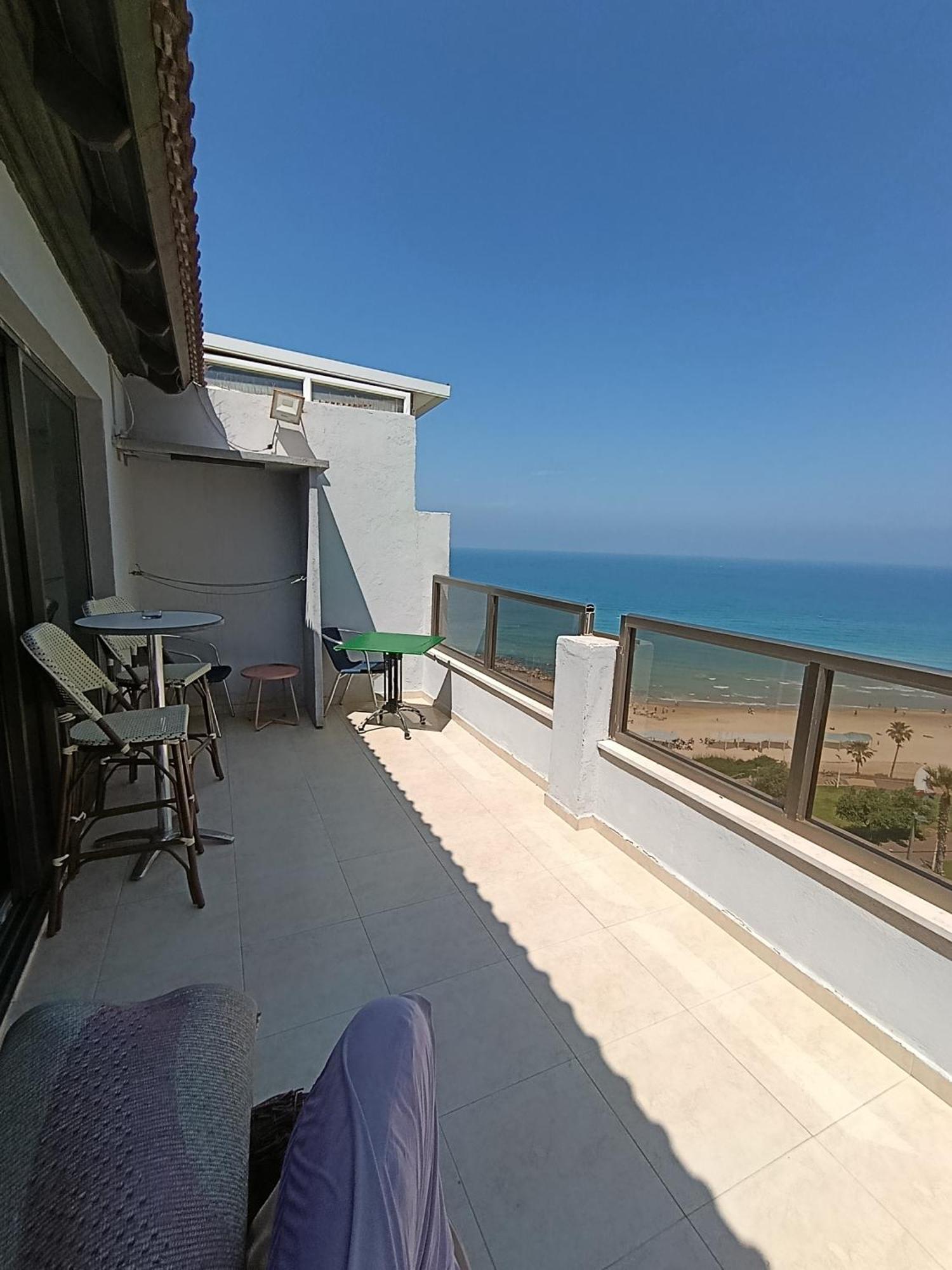 Penthouse Apartment On The Beach Bat Yam Quarto foto